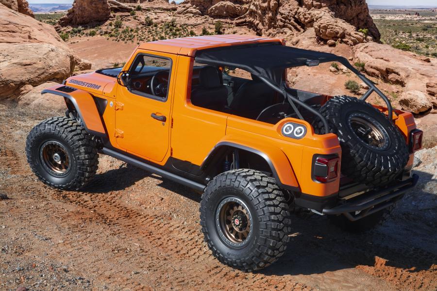  Jeep Sandstorm Concept (JL) 2018 года  (фото 21 из 50)